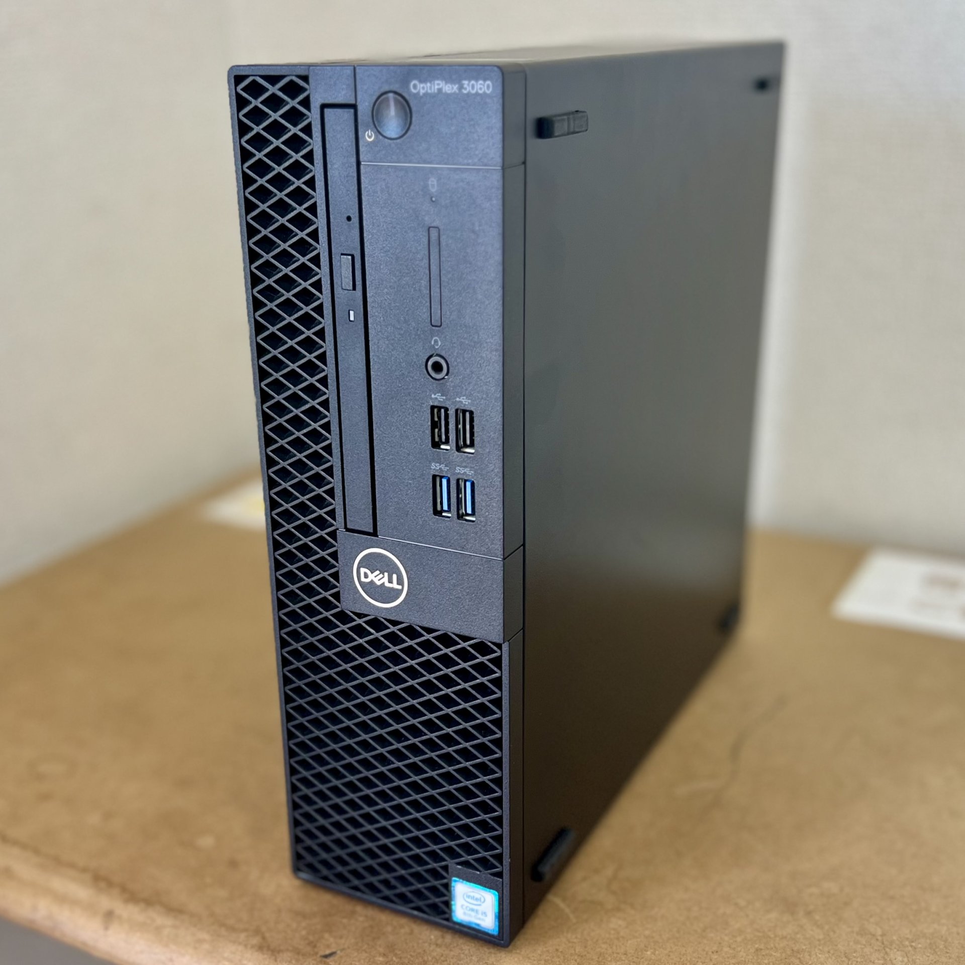 Dell デスクトップパソコン OptiPlex 3060